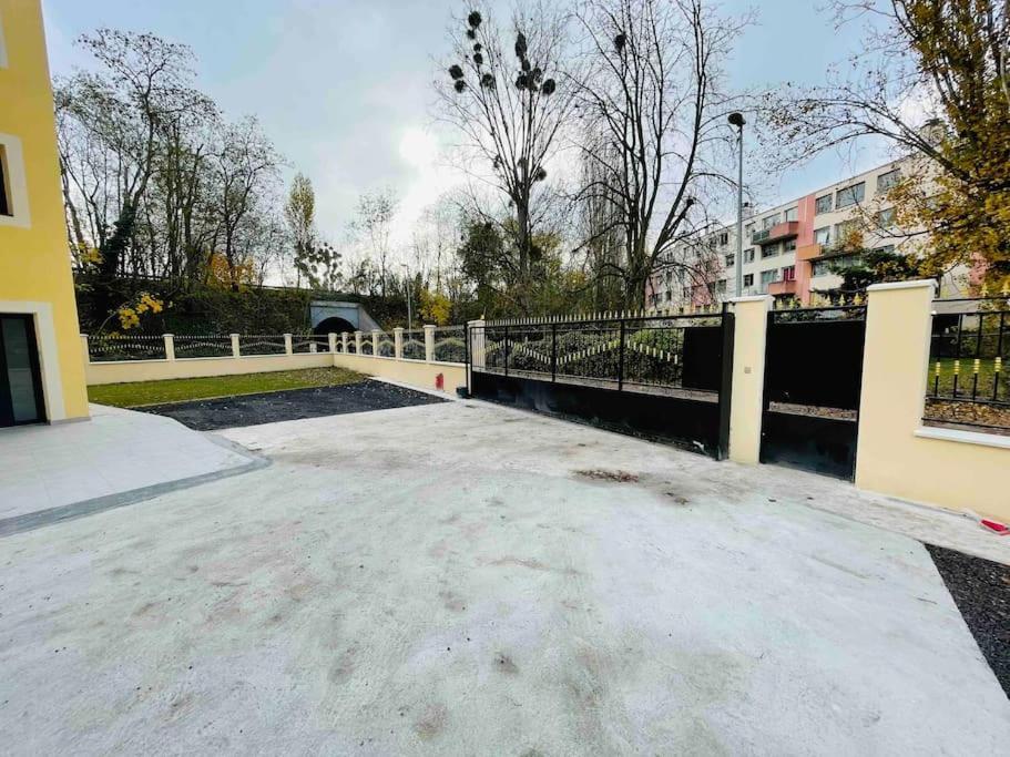 Masion Belle Vue Sarcelles Exterior foto